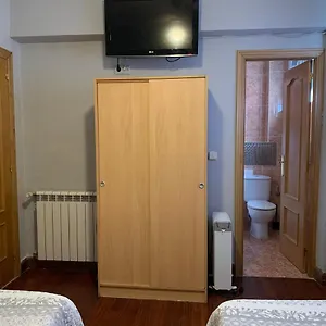 Guest house Bowling, Irun